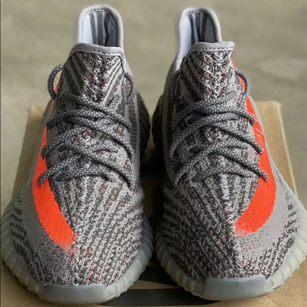 Yeezy Boost 350 V2 Beluga